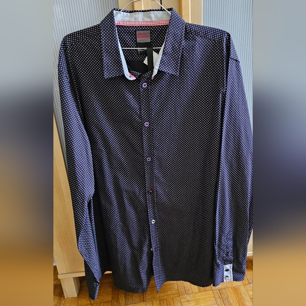 NEW with tags - Urban Behavior Poker themed Shirt Black with White Dots Size L